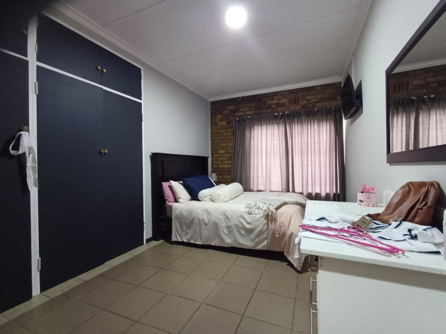 4 Bedroom Property for Sale in Orkney North West